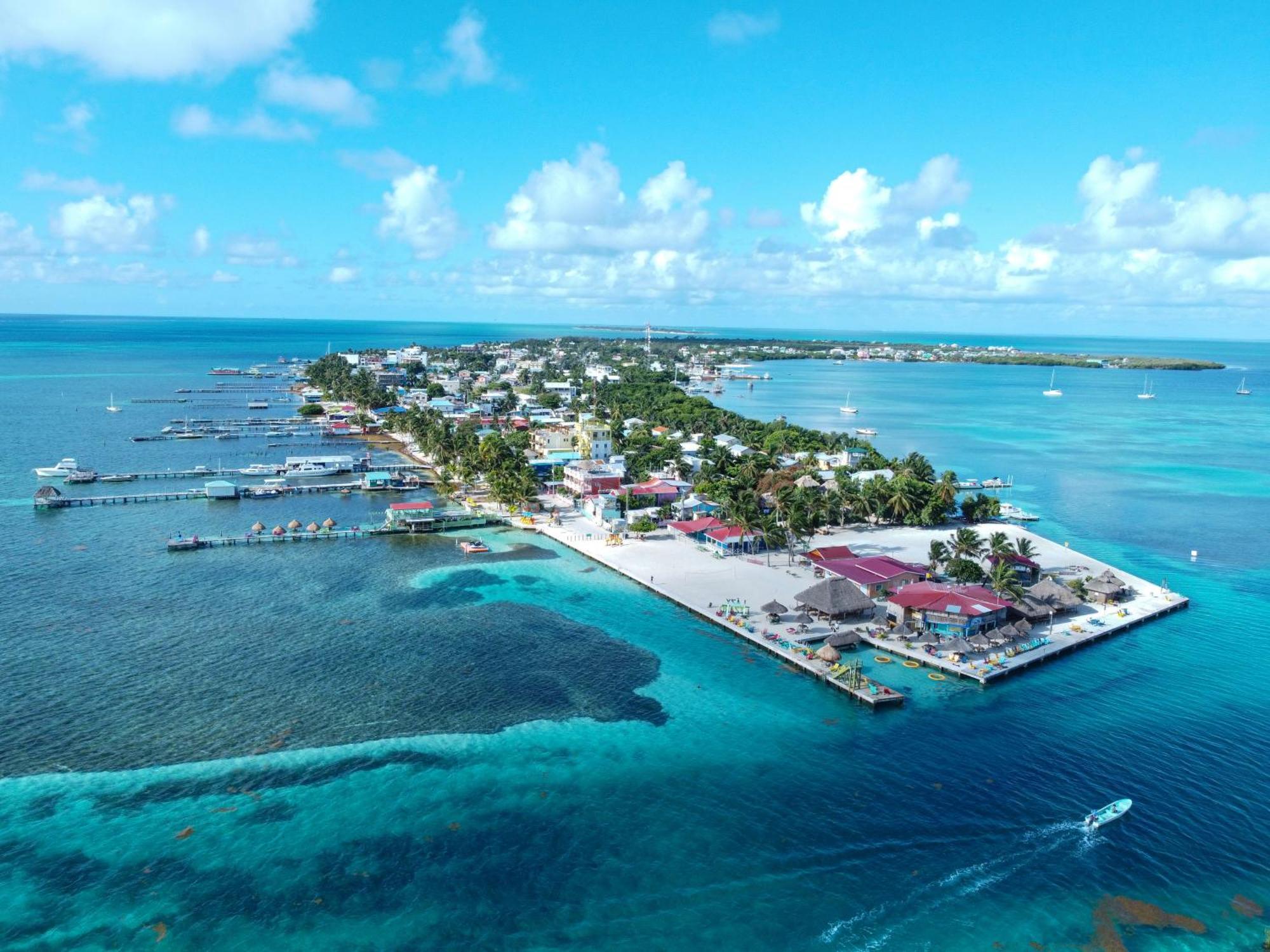 Hidden Treasure Vacation Home Blue Bay Cottage Caye Caulker Exterior foto